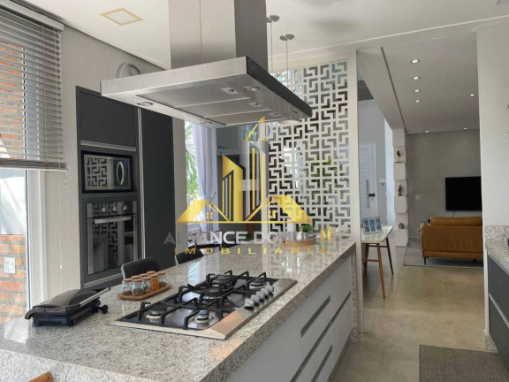 Imagem Casa de Condomínio com 3 Quartos à Venda, 350 m² em Iporanga - Sorocaba