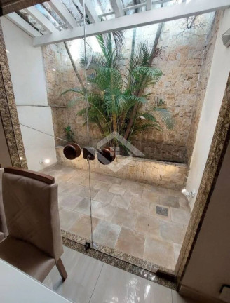 Imagem Casa de Vila com 4 Quartos à Venda, 192 m² em Pechincha - Rio De Janeiro