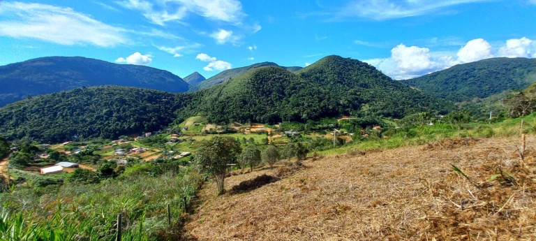 Terreno à Venda, 2.000 m² em Albuquerque - Teresópolis