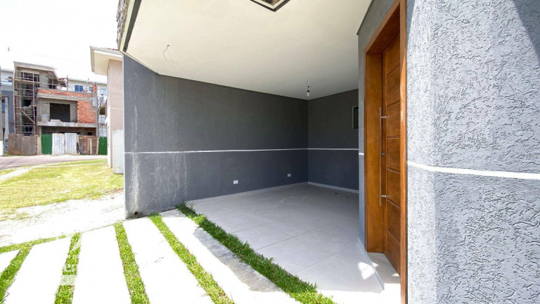Imagem Sobrado com 3 Quartos à Venda, 132 m² em Campo De Santana - Curitiba