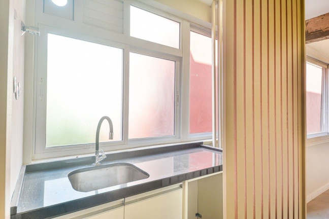 Imagem Apartamento com 2 Quartos à Venda, 72 m² em Bom Fim - Porto Alegre Imagem Apartamento com 2 Quartos à Venda, 72 m² em Bom Fim - Porto Alegre