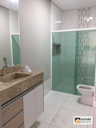 Imagem Casa com 3 Quartos à Venda, 250 m² em Vila Amorim - Americana Imagem Casa com 3 Quartos à Venda, 250 m² em Vila Amorim - Americana
