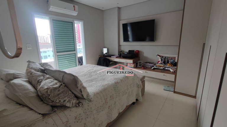 Imagem Apartamento com 4 Quartos à Venda, 156 m² em Canto Do Forte - Praia Grande