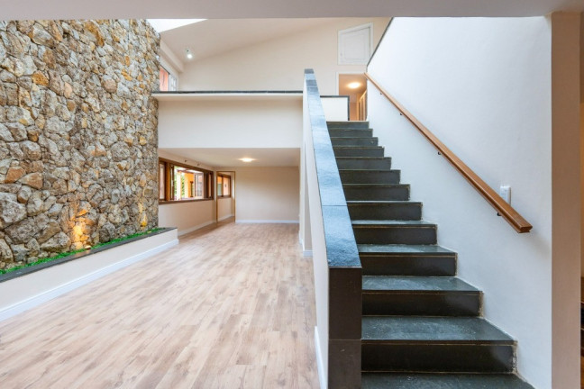 Imagem Casa com 5 Quartos à Venda,  em Granja Viana - Cotia
