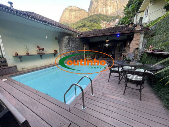 Imagem Casa com 6 Quartos à Venda, 436 m² em Alto Da Boa Vista - Rio De Janeiro Imagem Casa com 6 Quartos à Venda, 436 m² em Alto Da Boa Vista - Rio De Janeiro