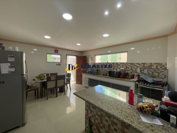 Imagem Casa com 4 Quartos à Venda, 220 m² em Santo Amaro De Campos - Campos Dos Goytacazes Imagem Casa com 4 Quartos à Venda, 220 m² em Santo Amaro De Campos - Campos Dos Goytacazes