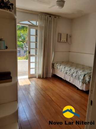 Imagem Casa com 5 Quartos à Venda, 320 m² em Maria Paula - Niterói