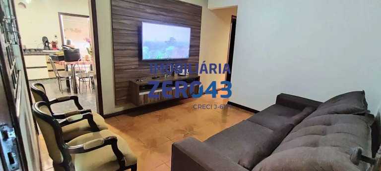 Imagem Casa com 3 Quartos à Venda, 148 m² em Conjunto Habitacional Milton Gavetti - Londrina Imagem Casa com 3 Quartos à Venda, 148 m² em Conjunto Habitacional Milton Gavetti - Londrina
