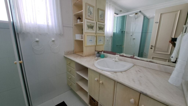 Imagem Apartamento com 4 Quartos à Venda, 250 m² em Pitangueiras - Guarujá Imagem Apartamento com 4 Quartos à Venda, 250 m² em Pitangueiras - Guarujá
