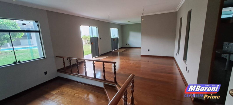 Casa com 4 Quartos para Alugar, 450 m² em Alto De Pinheiros - São Paulo