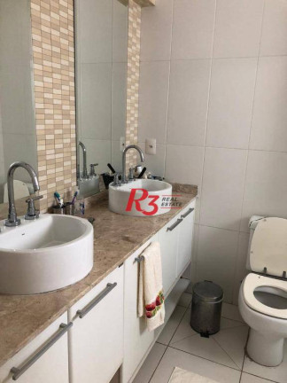 Imagem Apartamento com 4 Quartos à Venda, 204 m² em Boqueirão - Santos