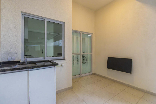 Imagem Apartamento com 2 Quartos à Venda, 61 m² em Capão Raso - Curitiba