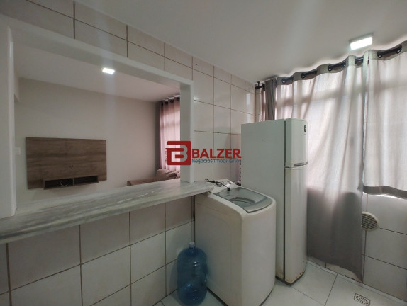 Imagem Apartamento com 2 Quartos à Venda, 72 m² em Centro - Florianópolis Imagem Apartamento com 2 Quartos à Venda, 72 m² em Centro - Florianópolis
