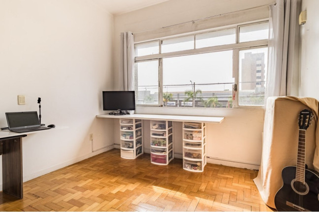 Imagem Apartamento com 3 Quartos à Venda, 75 m² em Higienópolis - Porto Alegre