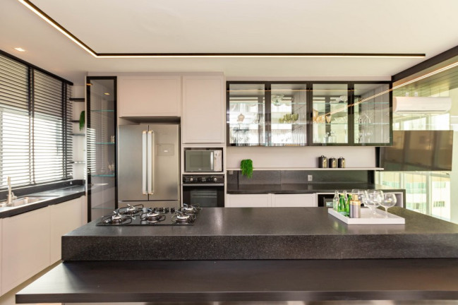Imagem Cobertura com 5 Quartos à Venda, 257 m² em Centro - Balneário Camboriú Imagem Cobertura com 5 Quartos à Venda, 257 m² em Centro - Balneário Camboriú
