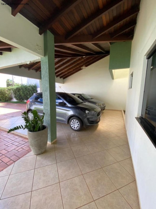Imagem Imóvel com 3 Quartos à Venda,  em Centro - Sinop