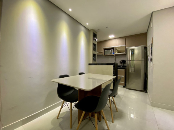 Imagem Apartamento com 2 Quartos à Venda, 57 m² em Vila Candinha - Araras