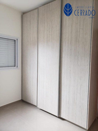 Imagem Apartamento com 3 Quartos à Venda, 87 m² em Maracanã - Anápolis