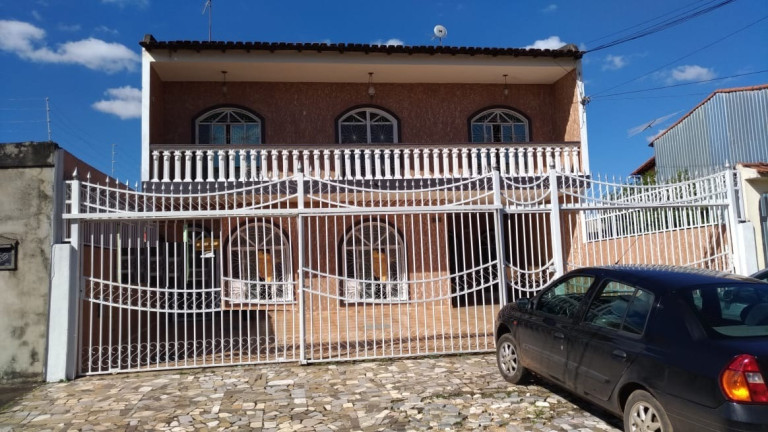 Imagem Sobrado com 7 Quartos à Venda, 360 m² em Taguatinga Norte - Taguatinga