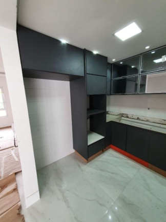 Imagem Sobrado com 3 Quartos à Venda, 93 m² em Jardim Carlos Cooper - Suzano Imagem Sobrado com 3 Quartos à Venda, 93 m² em Jardim Carlos Cooper - Suzano