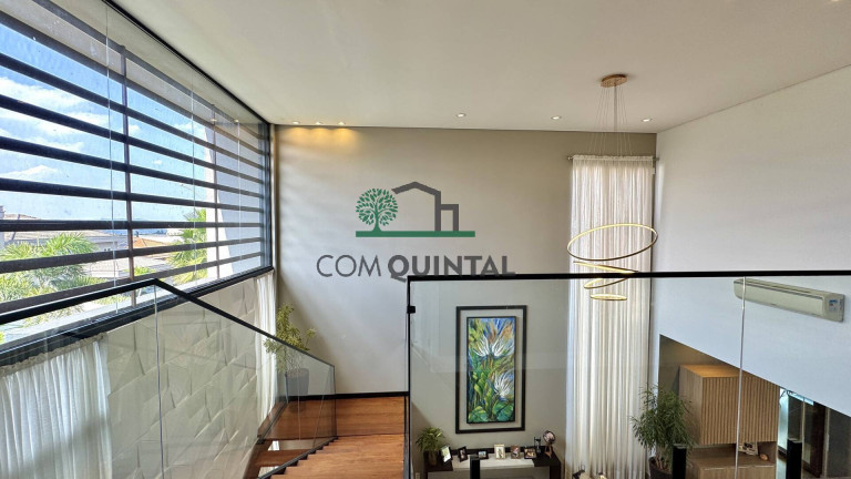 Imagem Casa com 4 Quartos à Venda, 322 m² em Alphaville - Santana De Parnaíba Imagem Casa com 4 Quartos à Venda, 322 m² em Alphaville - Santana De Parnaíba