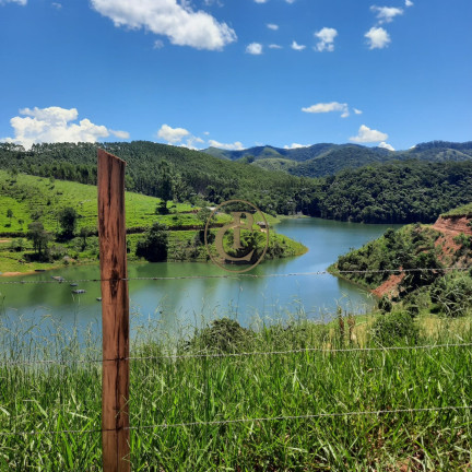 Imagem Fazenda à Venda, 100 m² em Lagoa - Paraibuna Imagem Fazenda à Venda, 100 m² em Lagoa - Paraibuna