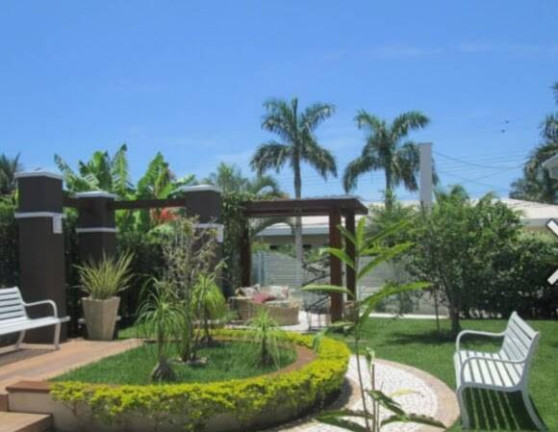 Imagem Casa com 5 Quartos à Venda, 1.000 m² em Peruibe - Peruíbe Imagem Casa com 5 Quartos à Venda, 1.000 m² em Peruibe - Peruíbe