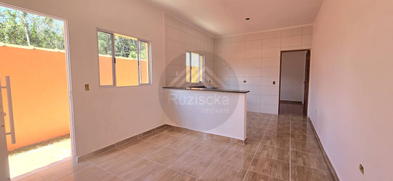 Imagem Casa com 2 Quartos à Venda, 180 m² em Jd Lindomar - Itanhaém Imagem Casa com 2 Quartos à Venda, 180 m² em Jd Lindomar - Itanhaém