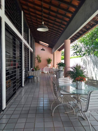 Casa com 6 Quartos à Venda, 450 m² em Ininga - Teresina