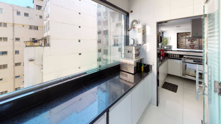 Imagem Apartamento com 3 Quartos à Venda, em Copacabana - Rio De Janeiro Imagem Apartamento com 3 Quartos à Venda, em Copacabana - Rio De Janeiro