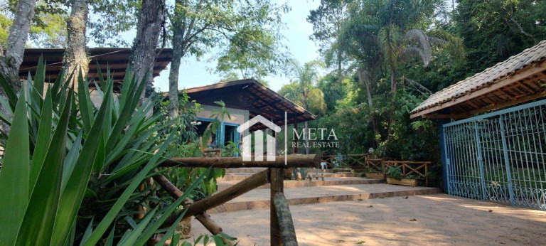 Imagem Imóvel com 3 Quartos à Venda, 400 m² em Juqueri Mirim - Mairiporã Imagem Imóvel com 3 Quartos à Venda, 400 m² em Juqueri Mirim - Mairiporã