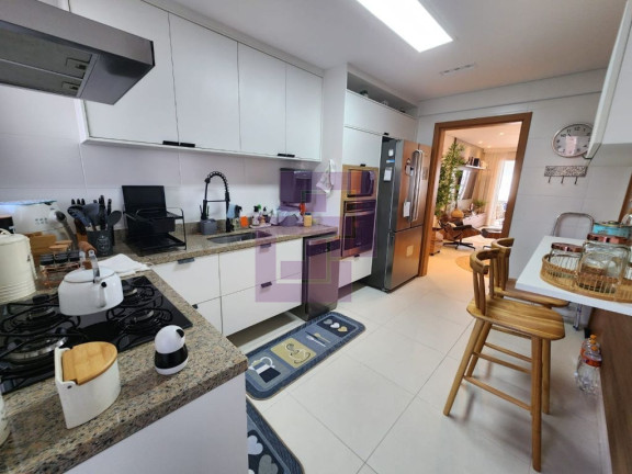 Imagem Apartamento com 3 Quartos à Venda, 135 m² em Pitangueiras - Guarujá Imagem Apartamento com 3 Quartos à Venda, 135 m² em Pitangueiras - Guarujá