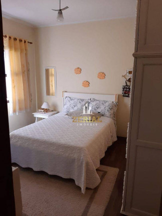 Imagem Casa com 3 Quartos à Venda, 230 m² em Santa Maria - Santo André Imagem Casa com 3 Quartos à Venda, 230 m² em Santa Maria - Santo André