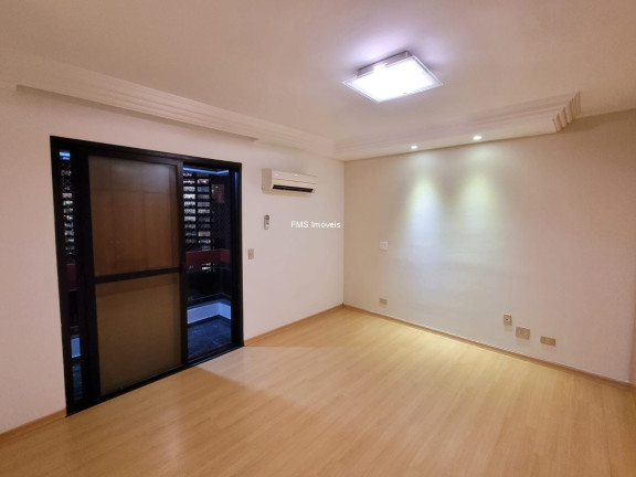 Imagem Imóvel com 4 Quartos à Venda, 143 m² em Itaim Bibi - São Paulo