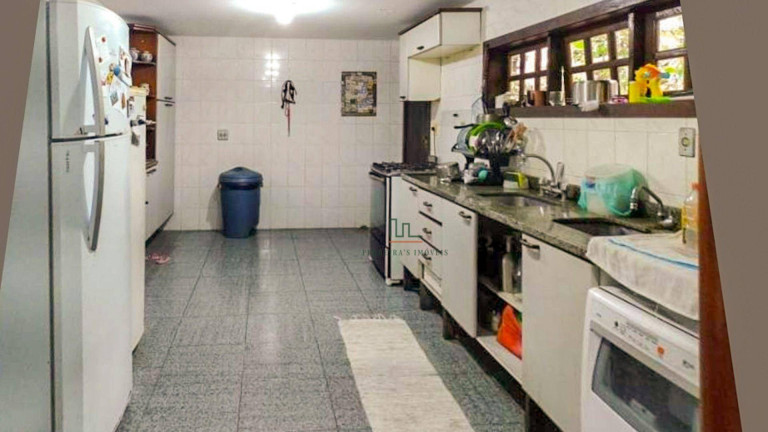 Imagem Casa com 3 Quartos à Venda, 405 m² em Itaipu - Niterói