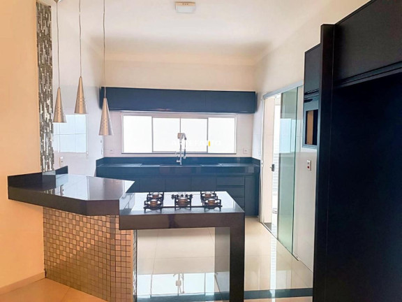 Imagem Casa com 3 Quartos à Venda, 