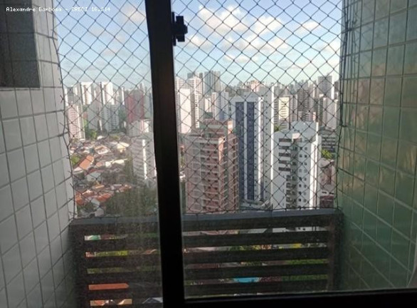 Imagem Apartamento com 3 Quartos à Venda, 80 m² em Casa Amarela - Recife