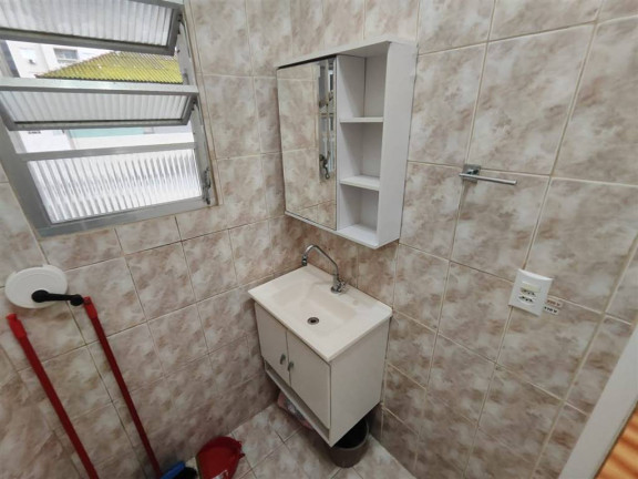Imagem Kitnet à Venda, 33 m² em Aviação - Praia Grande Imagem Kitnet à Venda, 33 m² em Aviação - Praia Grande