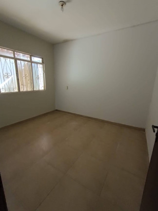 Imagem Casa com 3 Quartos à Venda, 200 m² em Maracanã - Anápolis
