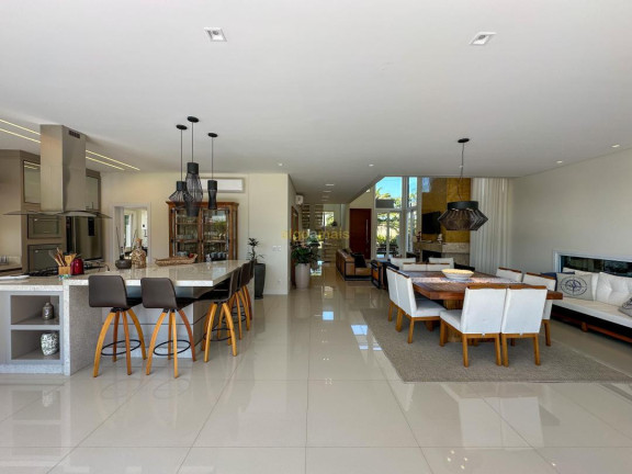 Imagem Casa com 4 Quartos à Venda, 333 m² em Condominio Malibu Beach Residence - Xangri-lá Imagem Casa com 4 Quartos à Venda, 333 m² em Condominio Malibu Beach Residence - Xangri-lá