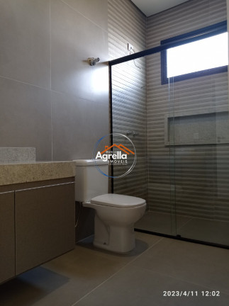 Imagem Imóvel com 3 Quartos à Venda, 196 m² em Condominio Residencial Califórnia - Estiva Gerbi Imagem Imóvel com 3 Quartos à Venda, 196 m² em Condominio Residencial Califórnia - Estiva Gerbi