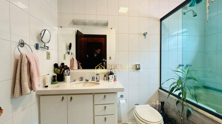 Imagem Imóvel com 5 Quartos à Venda, 275 m² em Jardim Das Colinas - São José Dos Campos