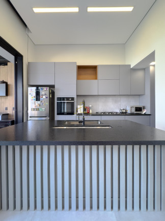Imagem Casa com 3 Quartos à Venda, 521 m² em Alphaville Jacuhy - Serra Imagem Casa com 3 Quartos à Venda, 521 m² em Alphaville Jacuhy - Serra