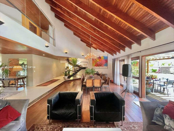 Imagem Casa à Venda,  em Fazendinha - Carapicuíba
