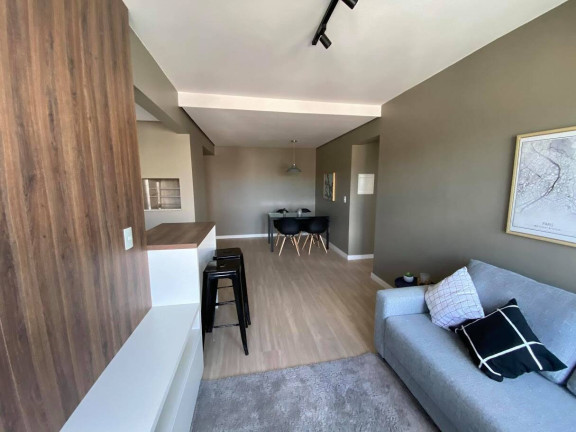 Imagem Apartamento com 2 Quartos à Venda,  em Bom Jesus - Porto Alegre