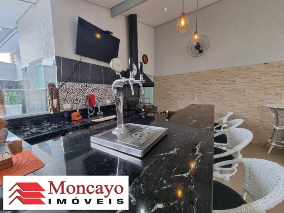 Imagem Casa com 3 Quartos à Venda, 327 m² em Centro - Caraguatatuba Imagem Casa com 3 Quartos à Venda, 327 m² em Centro - Caraguatatuba