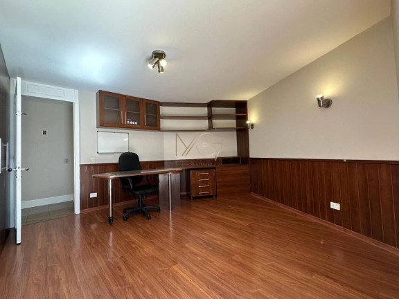 Imagem Casa com 3 Quartos à Venda, 278 m² em Batel - Curitiba