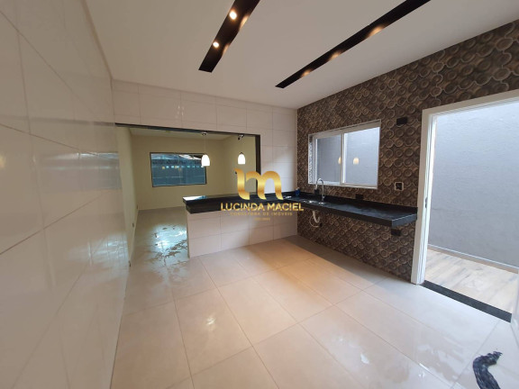 Imagem Casa com 2 Quartos à Venda,  em Caiçara - Praia Grande