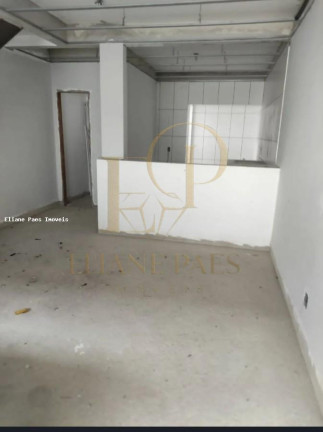 Imagem Casa com 8 Quartos à Venda, 500 m² em Coroa Grande - Itaguaí Imagem Casa com 8 Quartos à Venda, 500 m² em Coroa Grande - Itaguaí
