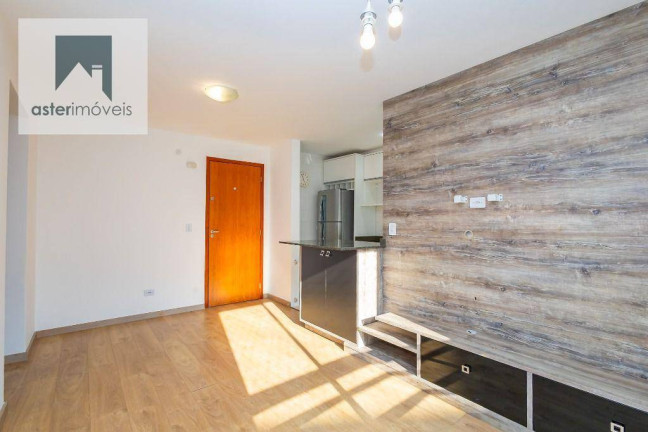 Imagem Apartamento com 2 Quartos para Alugar, 56 m² em Vista Alegre - Curitiba Imagem Apartamento com 2 Quartos para Alugar, 56 m² em Vista Alegre - Curitiba